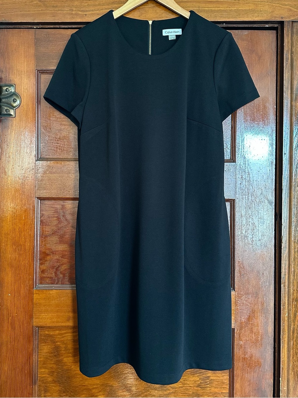 New Calvin Klein Black Short Sleeve Sheath Dress Size 14 Pockets Business Office